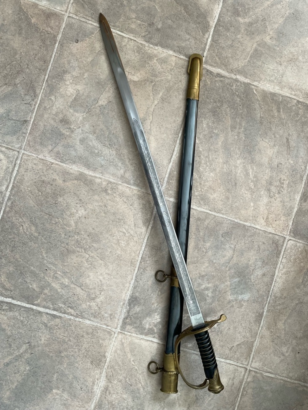 VINTAGE US Civil War Replica Sword with Sheath